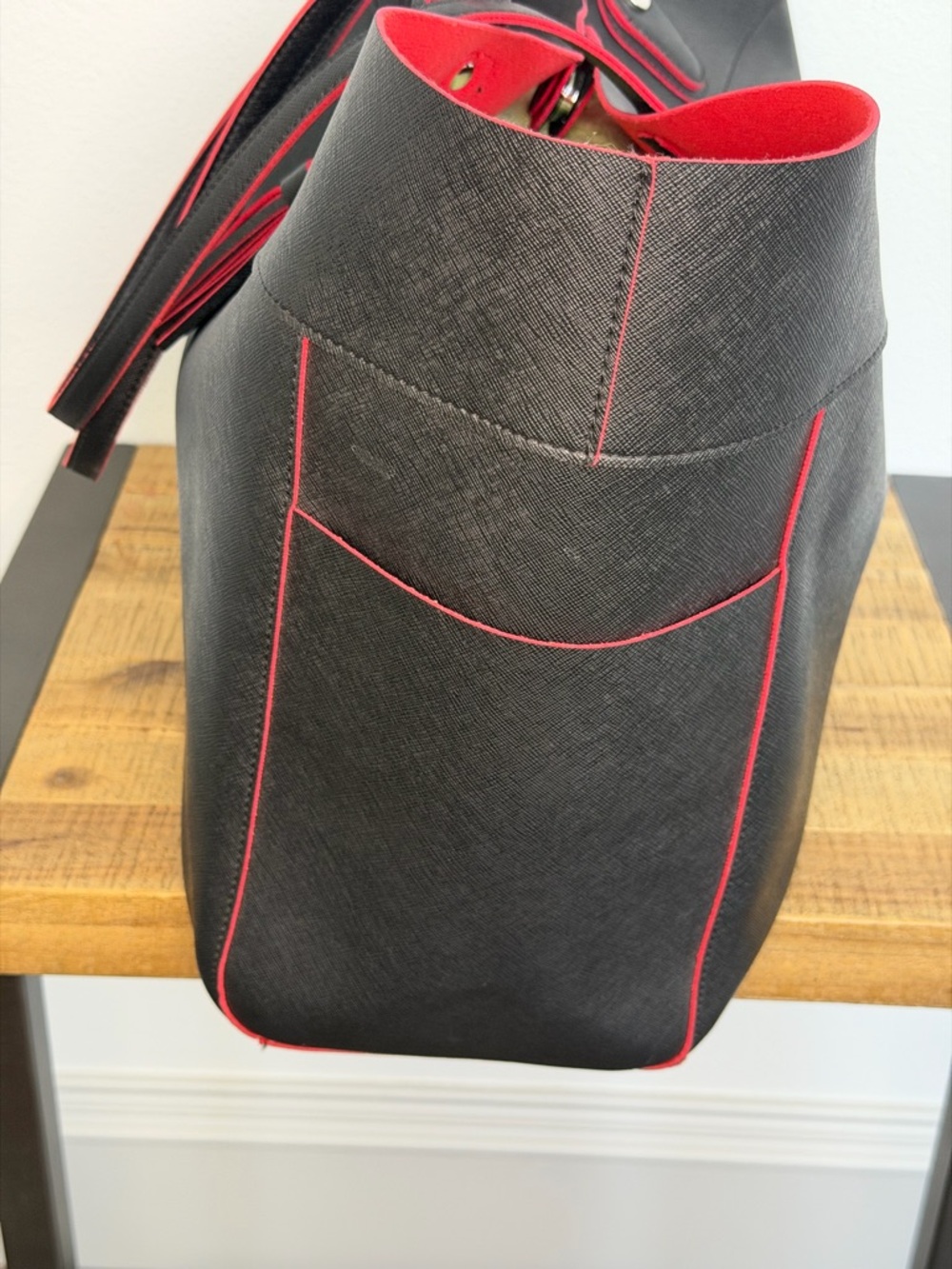 Black & Red Tote Bag with Contrast Trim - Unbranded - Picture 10 of 14